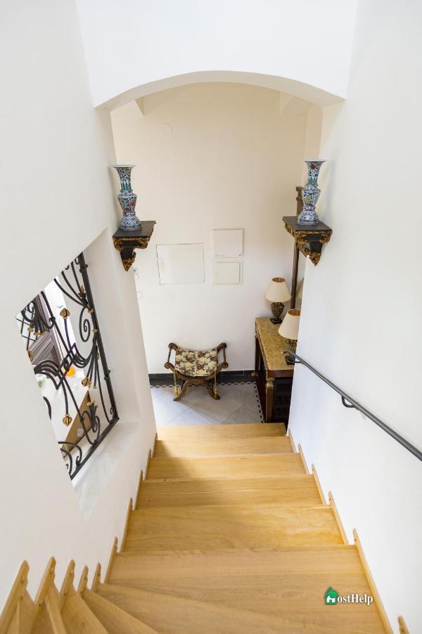 Two Bedroom Villa With Hot-Tub, Terrace And Garden, Wenceslas Square Прага Екстер'єр фото