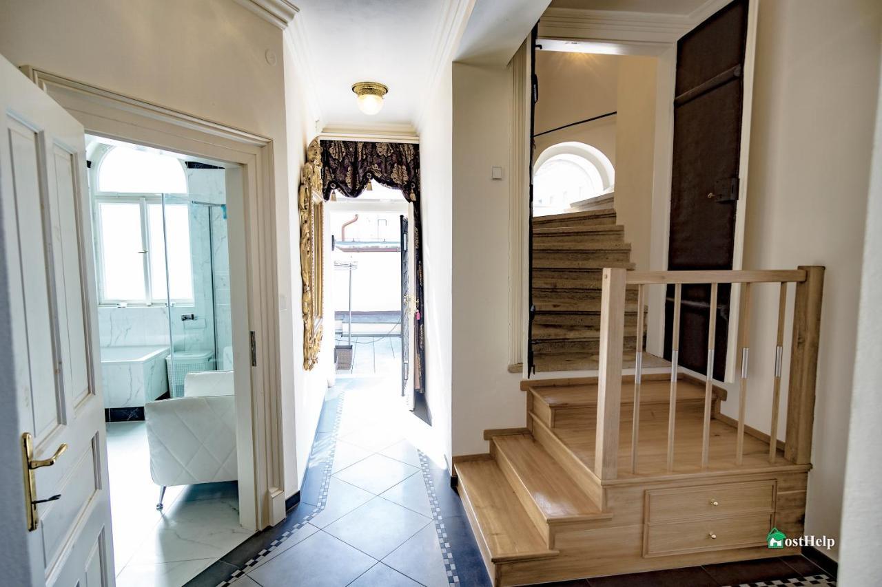 Two Bedroom Villa With Hot-Tub, Terrace And Garden, Wenceslas Square Прага Екстер'єр фото
