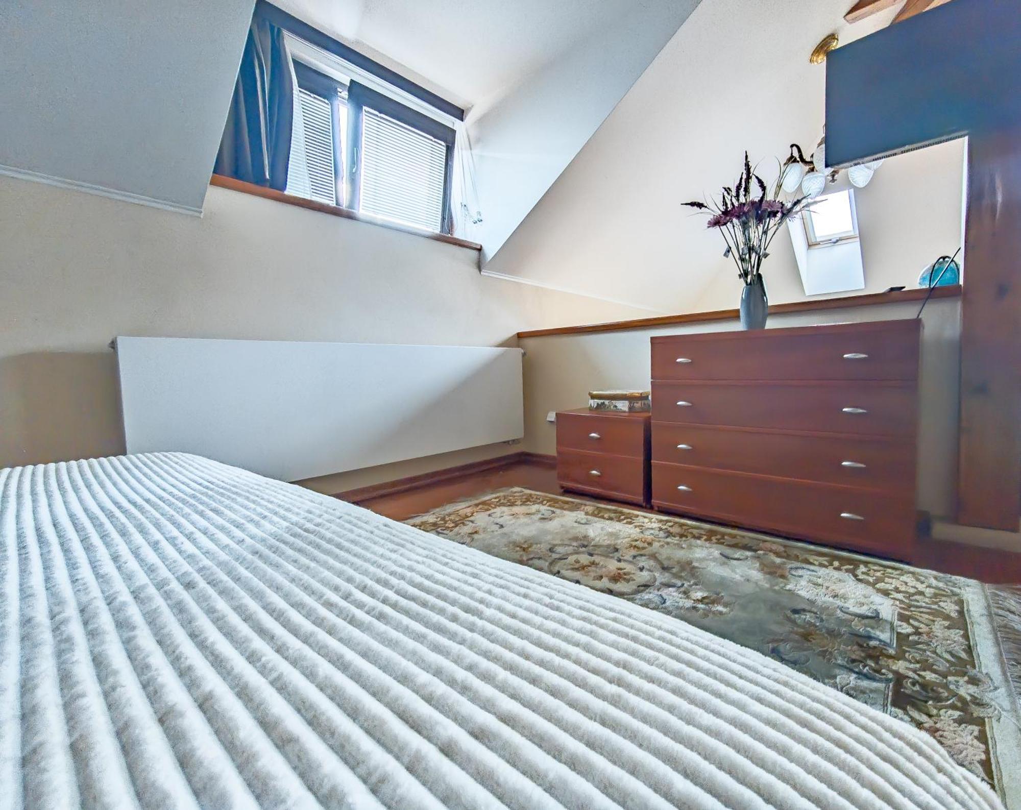 Two Bedroom Villa With Hot-Tub, Terrace And Garden, Wenceslas Square Прага Екстер'єр фото